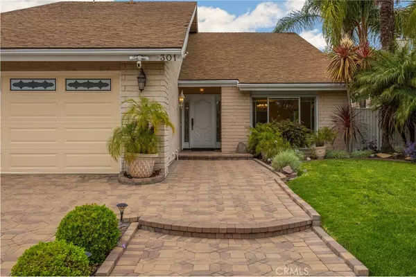 Placentia, CA 92870,301 Blueridge DR