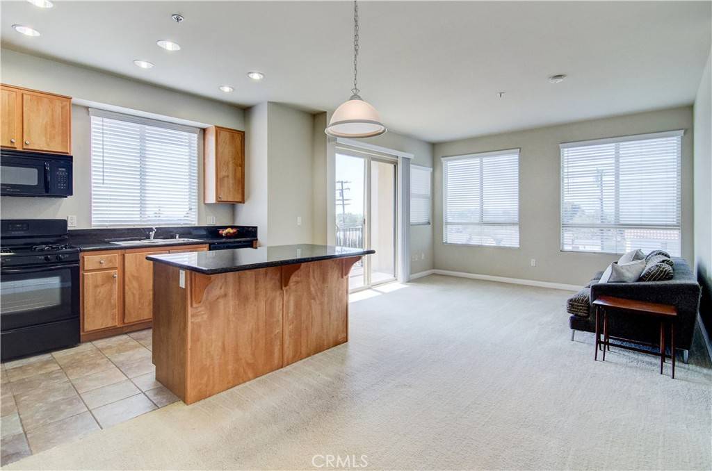 Torrance, CA 90501,2742 Cabrillo AVE #312