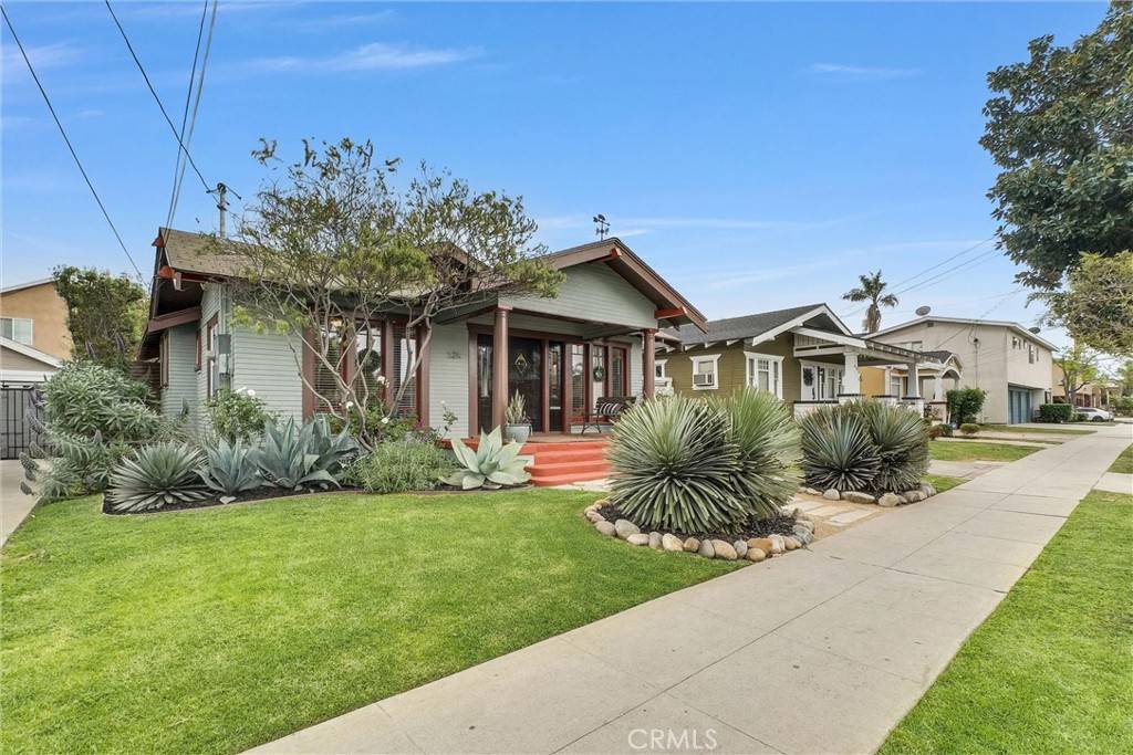 Long Beach, CA 90802,524 Walnut AVE