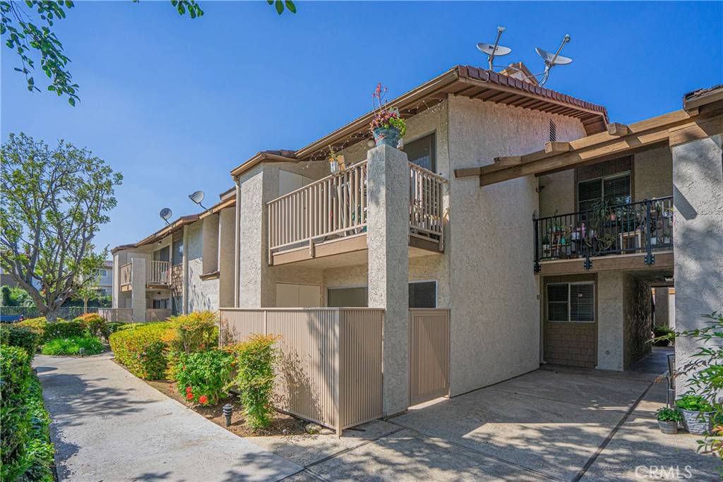 901 Golden Springs DR #E2, Diamond Bar, CA 91765