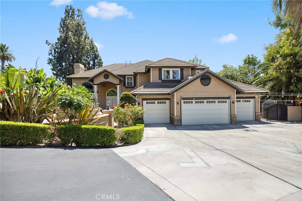 450 S Estate DR, Orange, CA 92869
