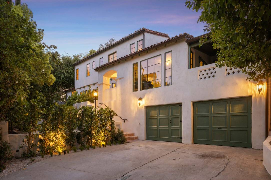 3337 Lowry RD, Los Angeles, CA 90027