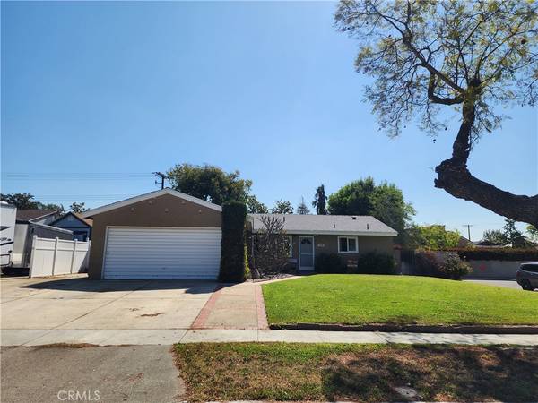 1370 S Oriole ST, Anaheim, CA 92804