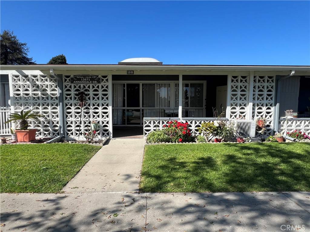 13671 Annandale Dr., M1-10B, Seal Beach, CA 90740