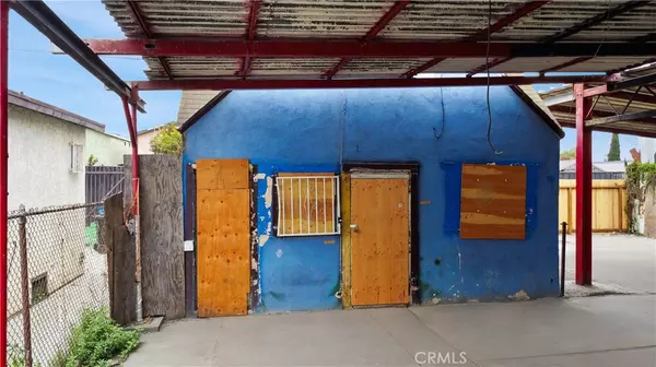 Los Angeles, CA 90059,1942 E 112th ST