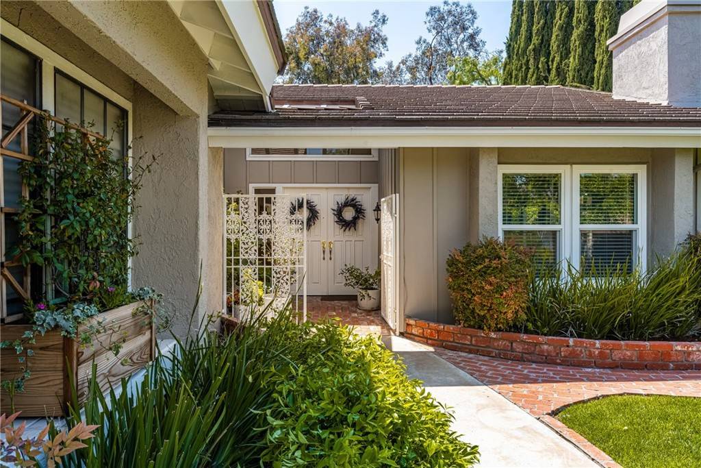 Yorba Linda, CA 92887,5333 Via Ramon RD