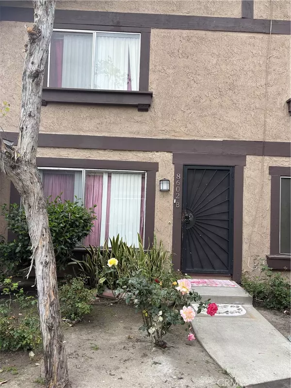 8602 Elburg ST #B, Paramount, CA 90723