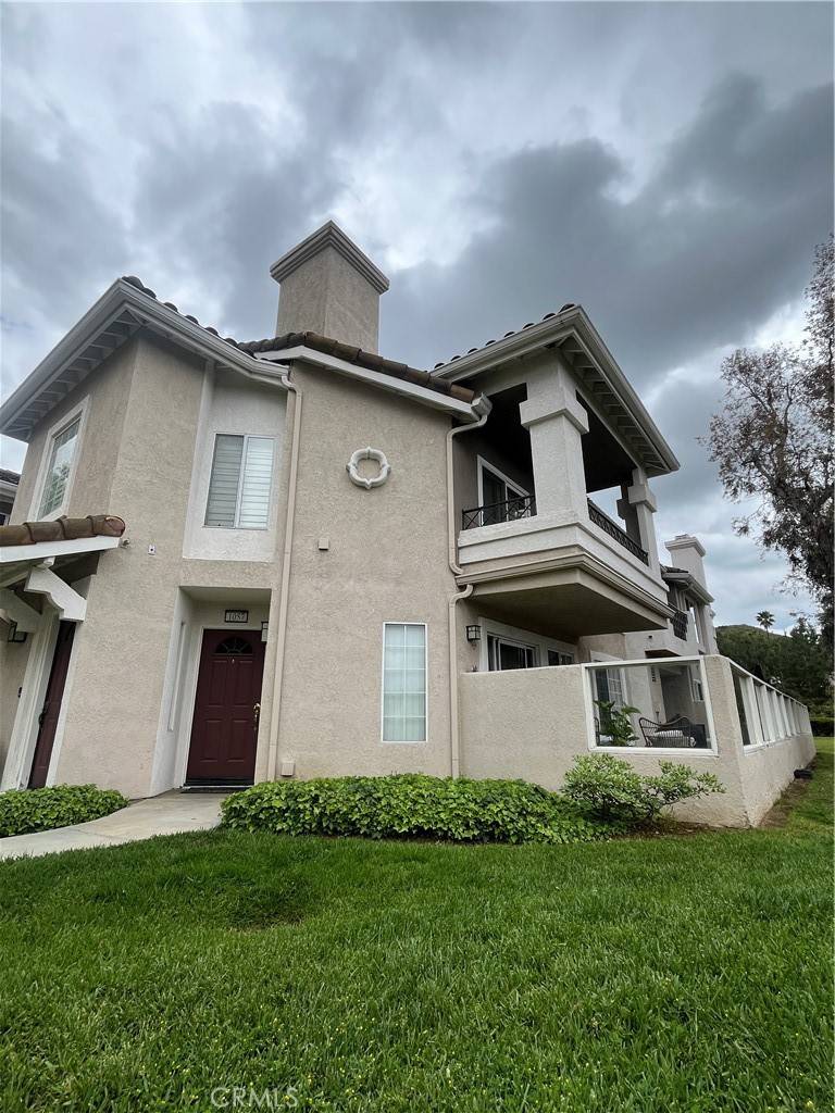 1057 S Dewcrest DR, Anaheim Hills, CA 92808