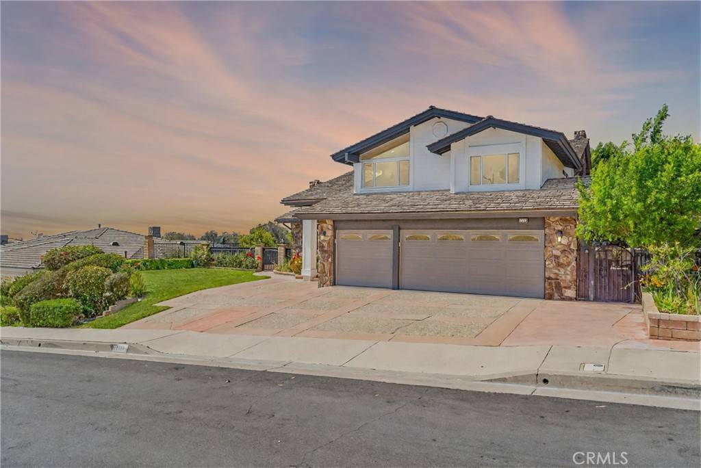 2223 E Vista Mesa WAY, Orange, CA 92867