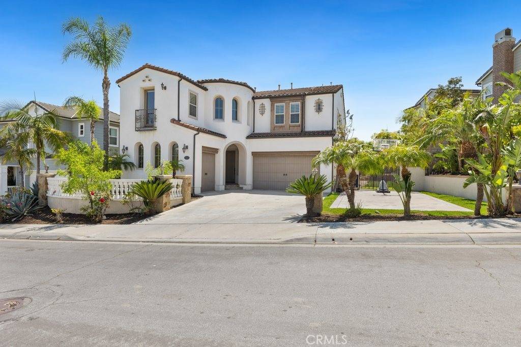 Yorba Linda, CA 92886,4155 Churchill Downs DR