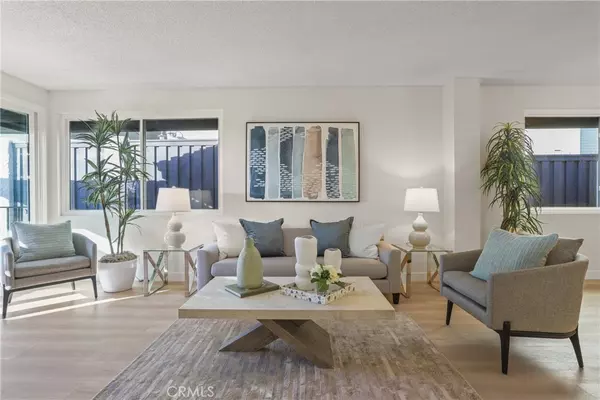 Long Beach, CA 90807,637 Avery PL