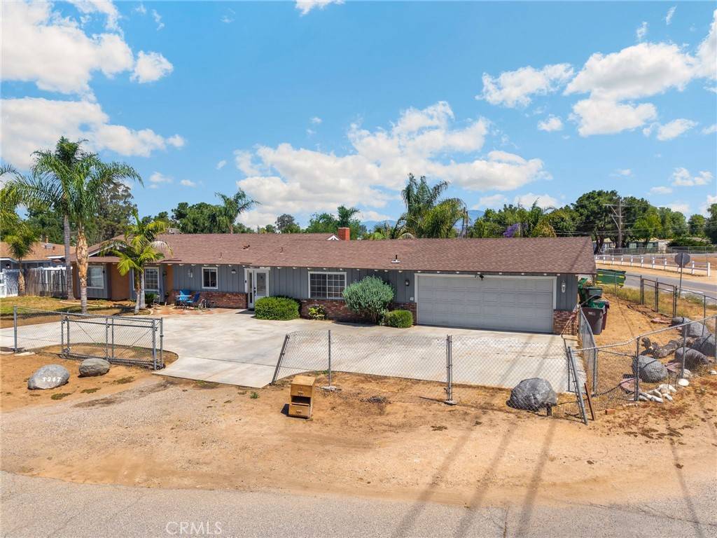 Norco, CA 92860,1317 1st ST