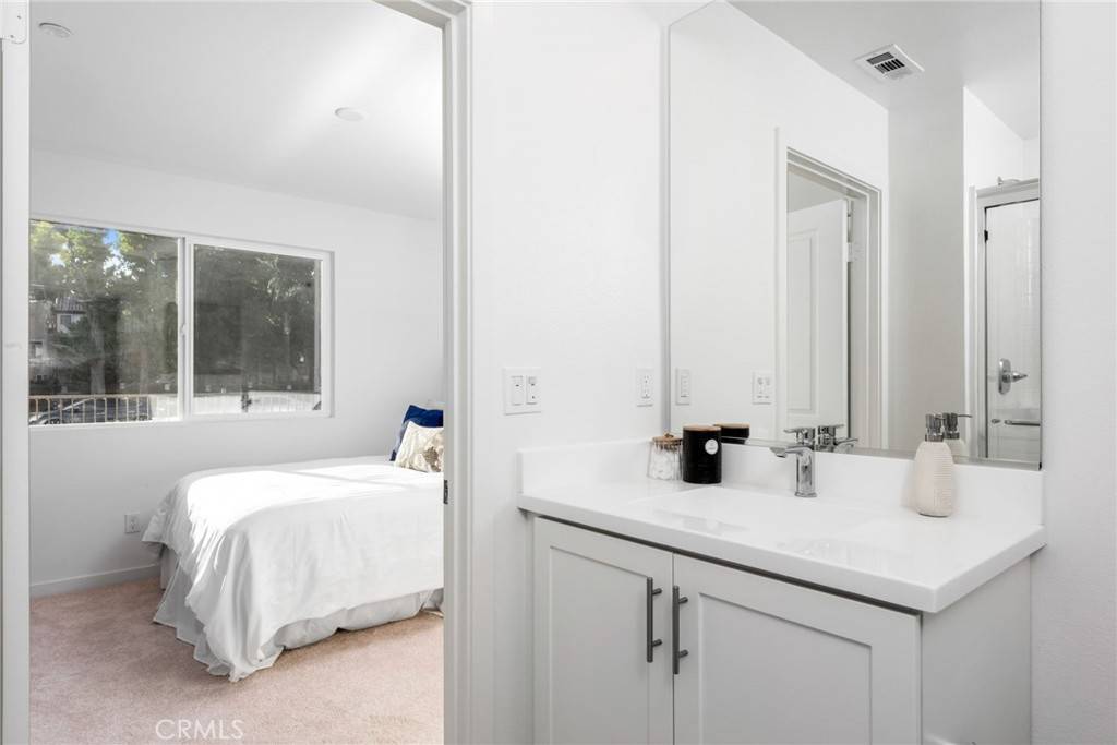 Colton, CA 92324,1116 Santo Antonio DR