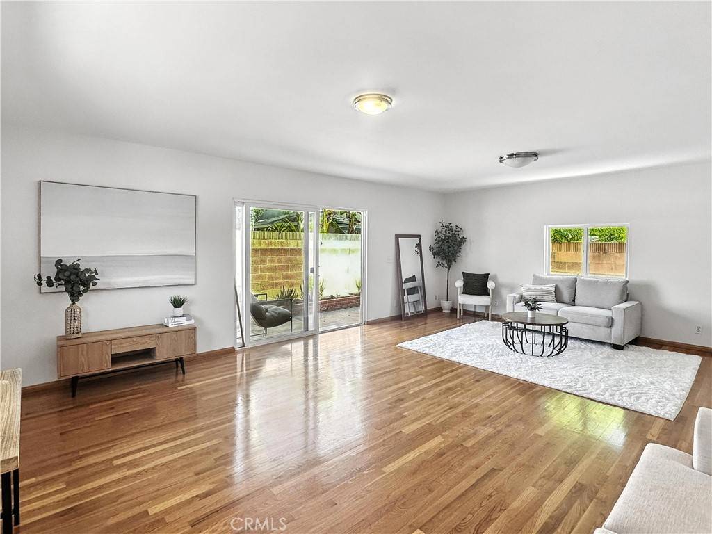 Long Beach, CA 90815,2750 Fanwood AVE