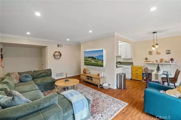La Habra, CA 90631,985 S Idaho ST #46