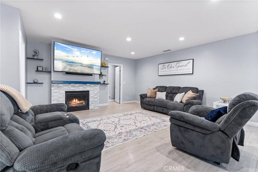 Whittier, CA 90604,15820 Leffingwell RD