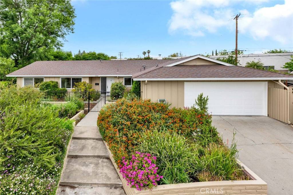 13461 Elizabeth WAY, Tustin, CA 92780