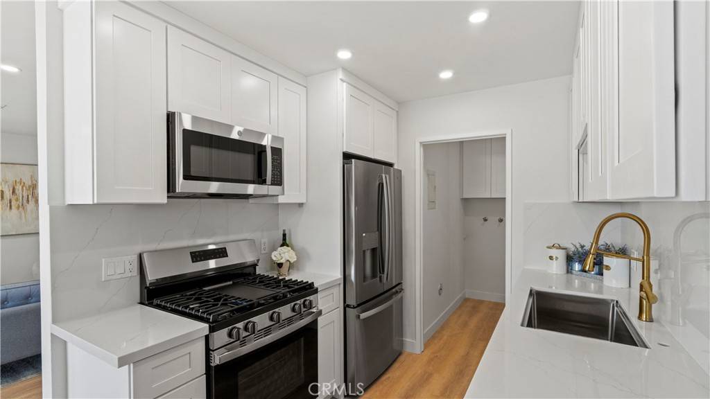 Yorba Linda, CA 92886,19812 Ridge Manor WAY #39
