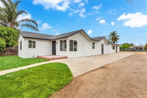 Riverside, CA 92504,7307 Diamond ST