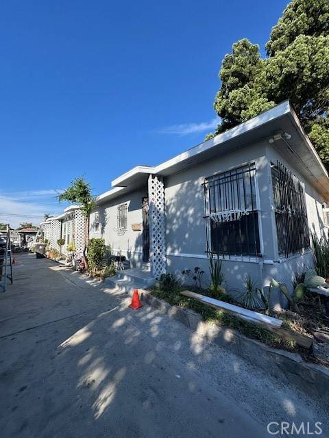 Long Beach, CA 90805,309 E Louise ST