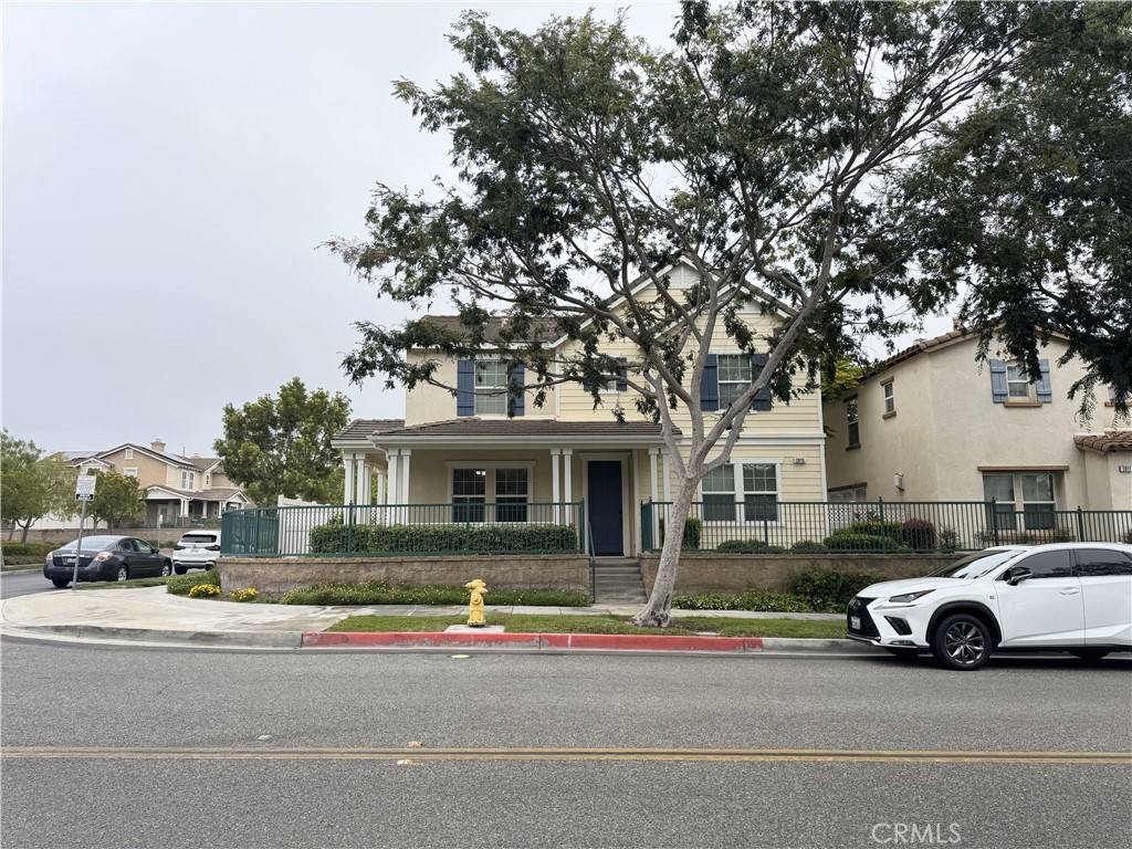 Fullerton, CA 92833,2015 Hughes DR
