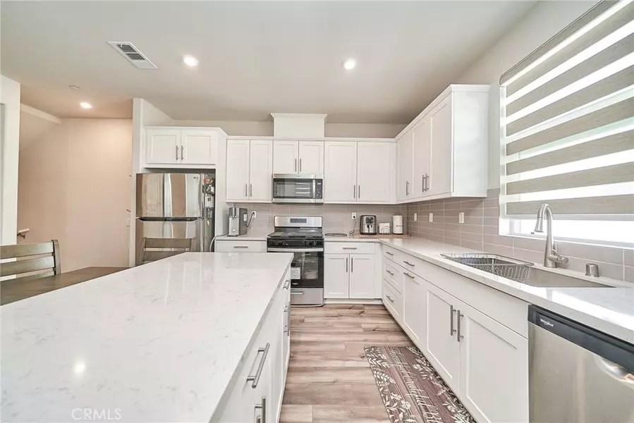 163 Dove Landing, Covina, CA 91722