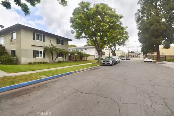 Anaheim, CA 92804,2245 W Vancouver DR