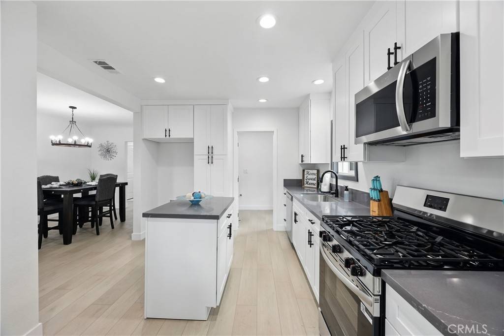Whittier, CA 90602,8313 Washington AVE