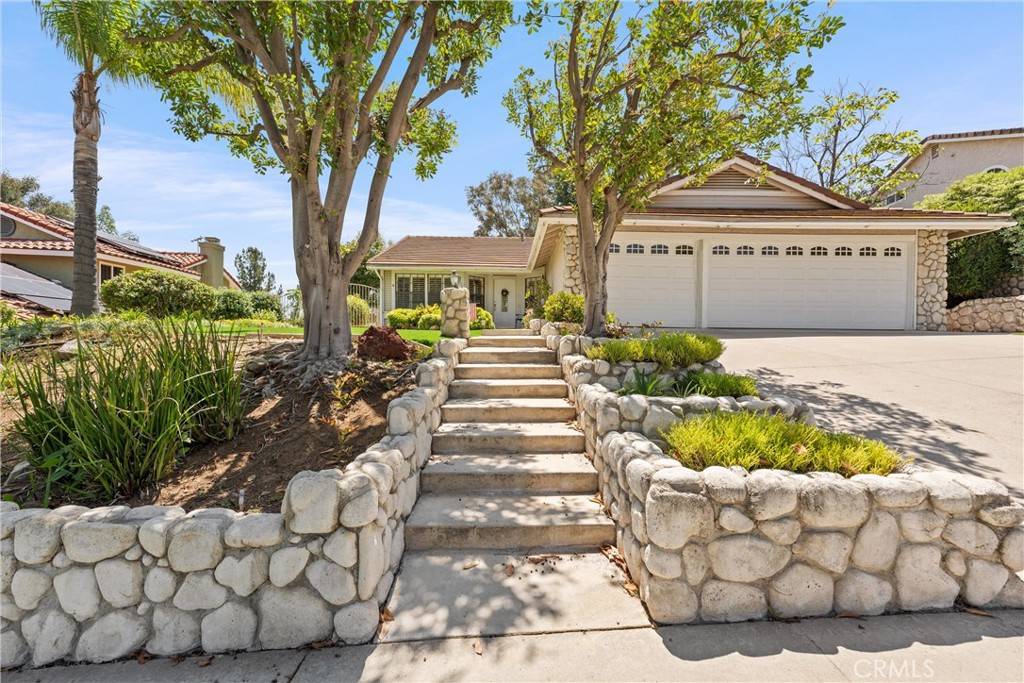 2757 Cape DR, Corona, CA 92882