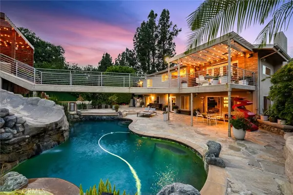 Orange, CA 92869,11107 S Meads AVE