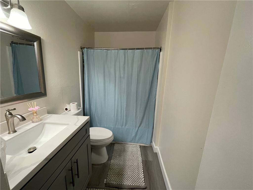 Santa Ana, CA 92701,450 E 4th ST #124
