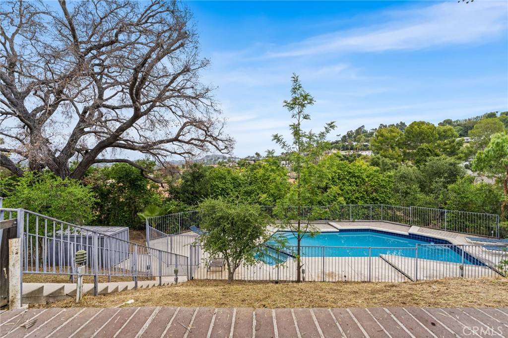 1503 Kensing LN, North Tustin, CA 92705