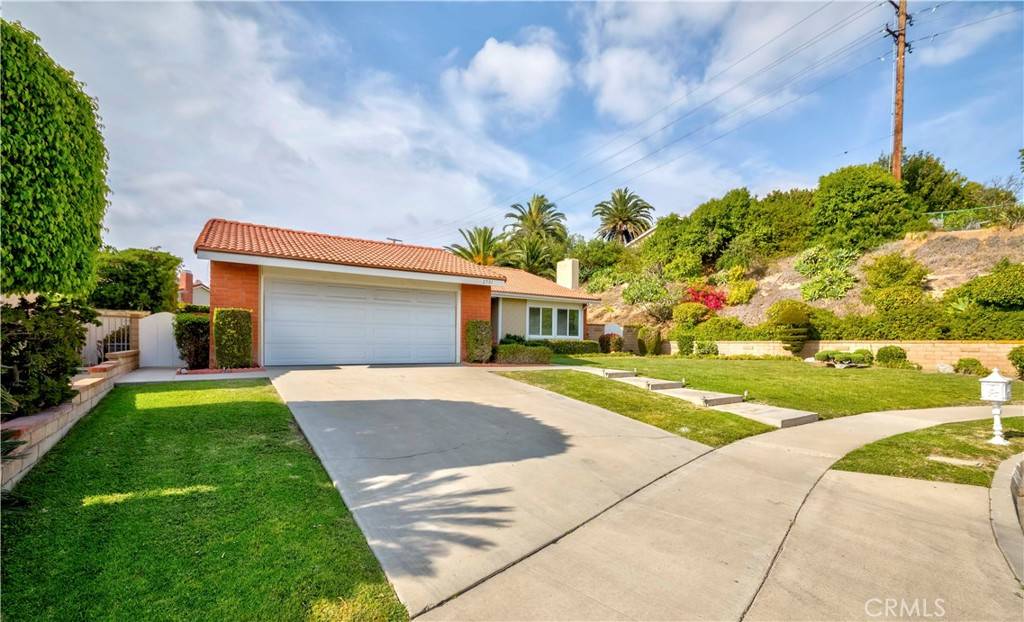 2501 Tiffany PL, Fullerton, CA 92833