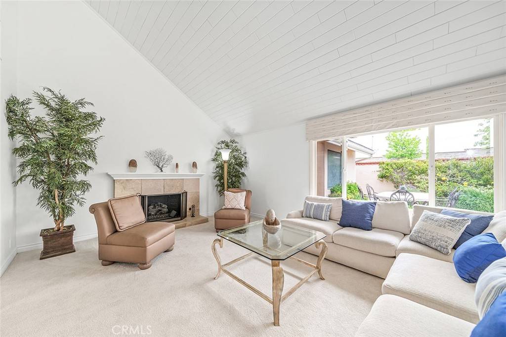 Long Beach, CA 90803,6255 Majorca Cir