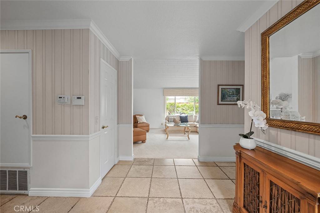 Long Beach, CA 90803,6255 Majorca Cir