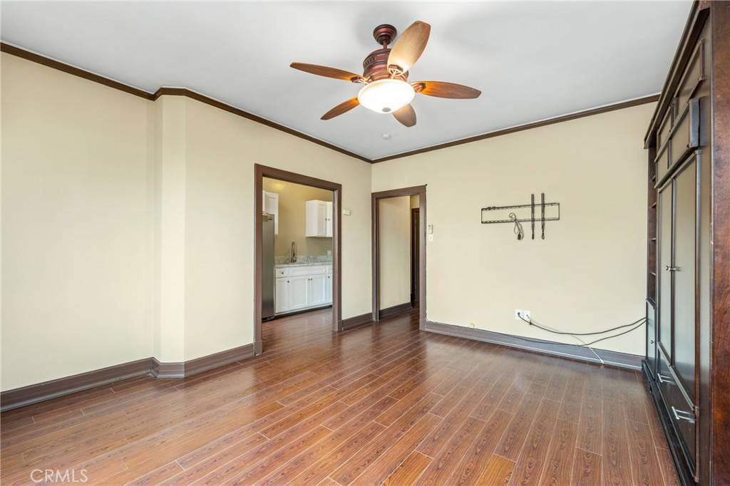 Long Beach, CA 90802,315 W 3rd ST #311