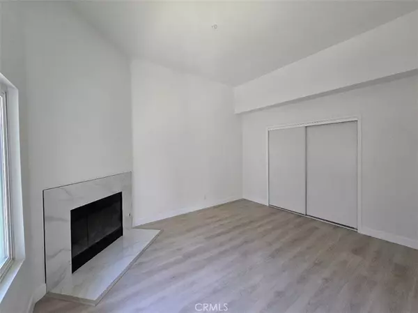 Pasadena, CA 91106,70 Harkness AVE #4