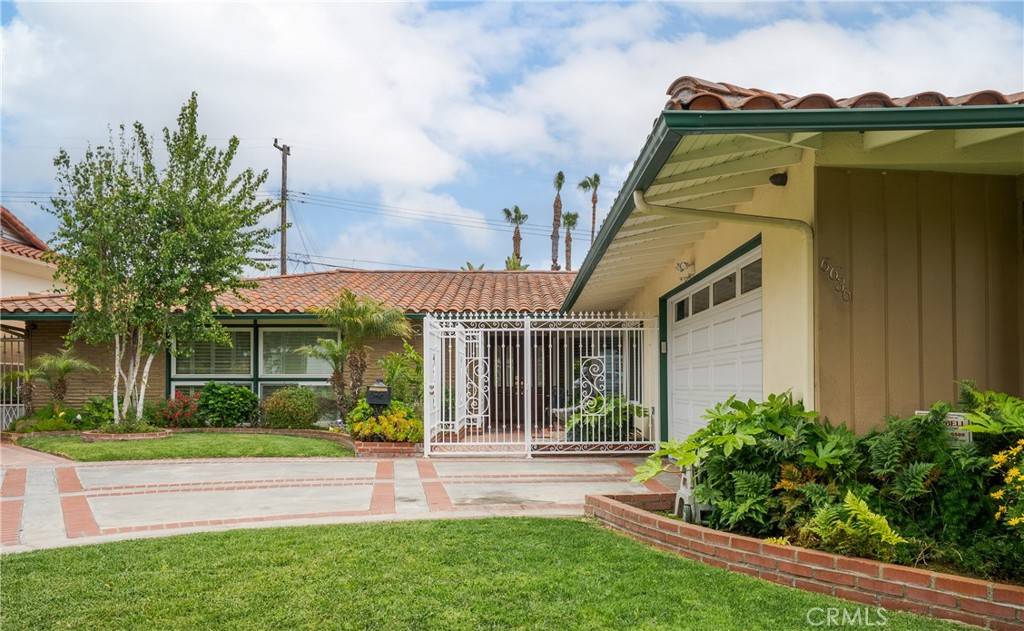 Los Angeles, CA 90056,6636 Wooster AVE
