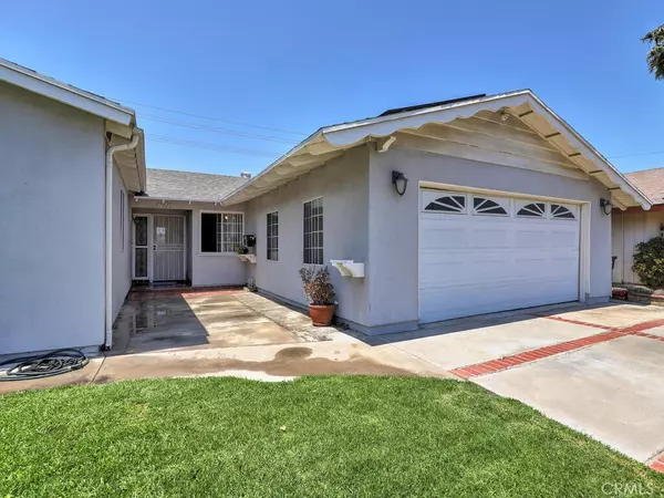 Buena Park, CA 90620,6799 Emerson