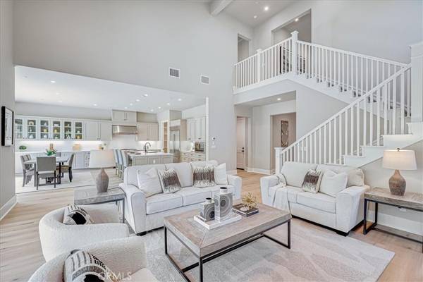 100 Bozeman, Irvine, CA 92602