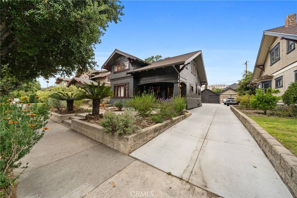 Santa Ana, CA 92701,1218 French ST