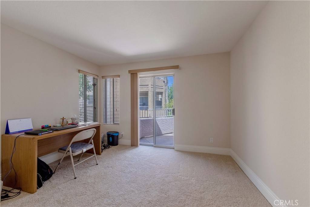 Corona, CA 92882,2400 Del Mar Way #207