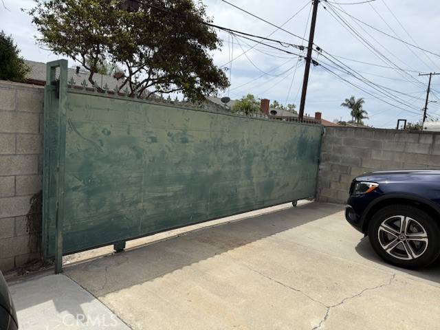 Santa Ana, CA 92704,1821 S Fairview ST