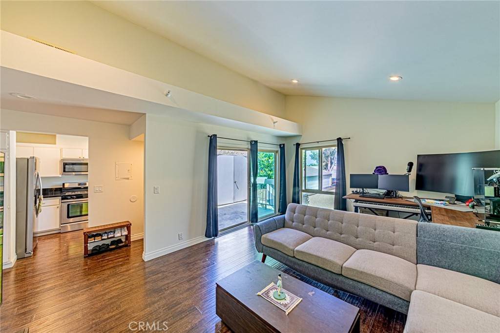 Cypress, CA 90630,5401 Twin Lakes DR