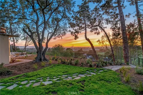 Long Beach, CA 90807,525 W Devon PL
