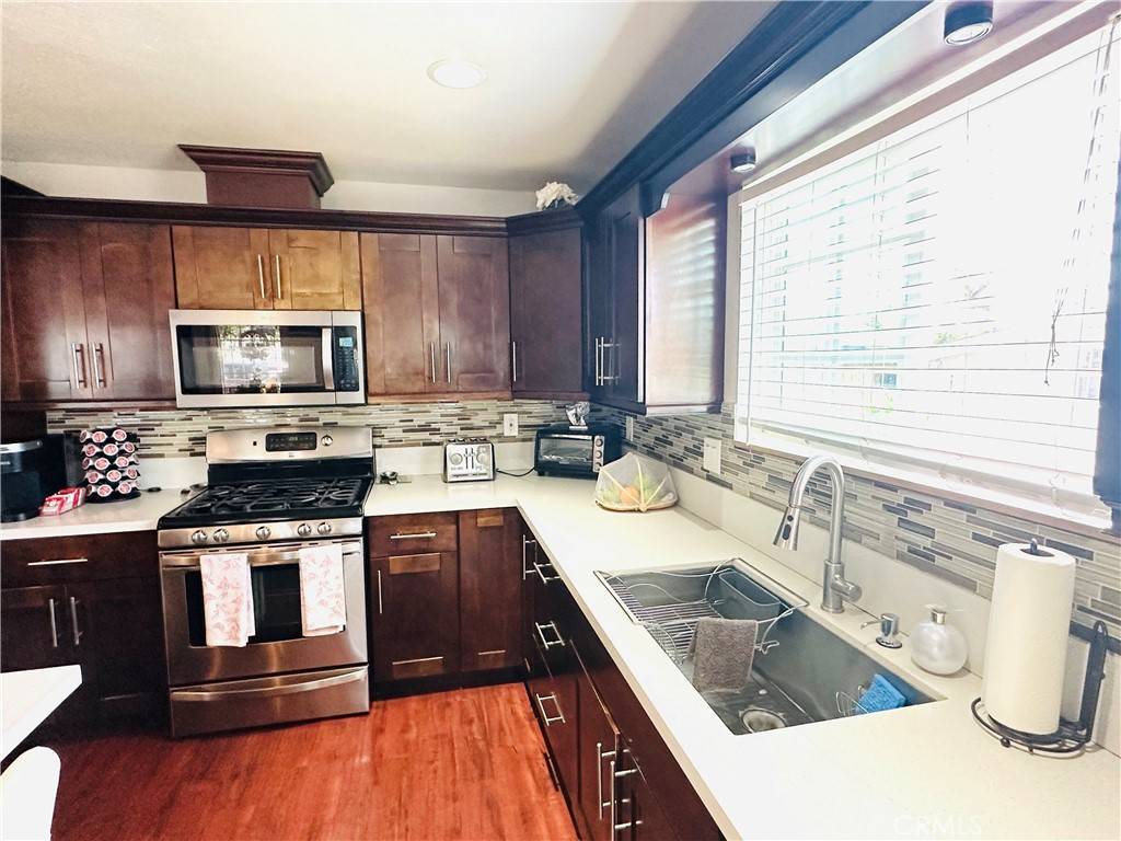 Santa Ana, CA 92704,2506 W Pomona ST