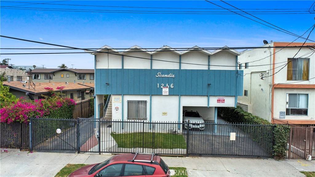 Los Angeles, CA 90029,1256 N Kingsley DR