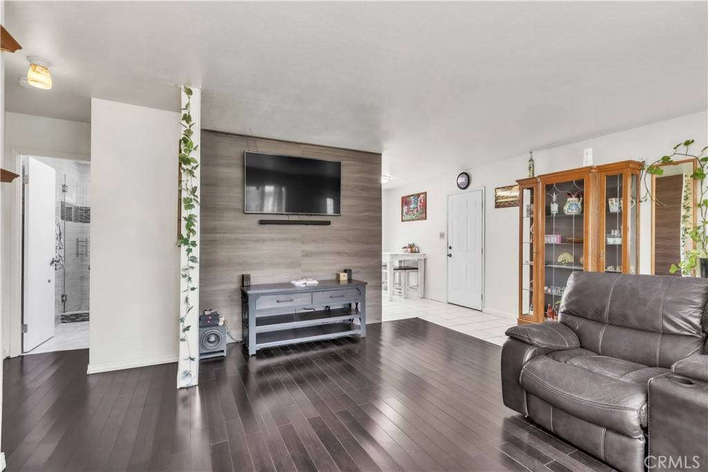 10276 S White Rock RD, Rancho Cordova, CA 95670