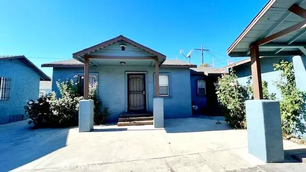 Huntington Park, CA 90255,2305 Walter ST