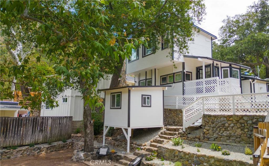 Silverado Canyon, CA 92676,29229 Hazel Bell DR